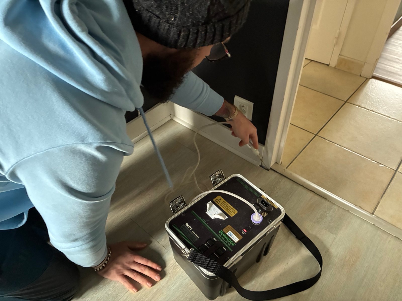 Radon dans les bâtiments publics : comment se mettre en conformité ?